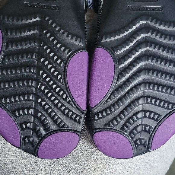 CROCS Marvel Wacanda Forever Black and Gray Sandals Black Panther  Size 13 main image 9